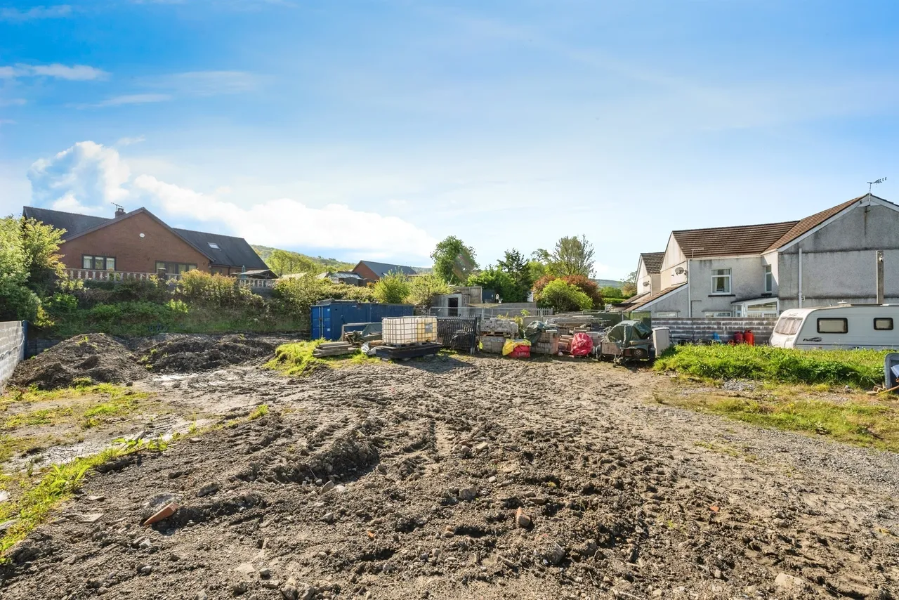 Garbett Place, Neath, SA10, photo 9