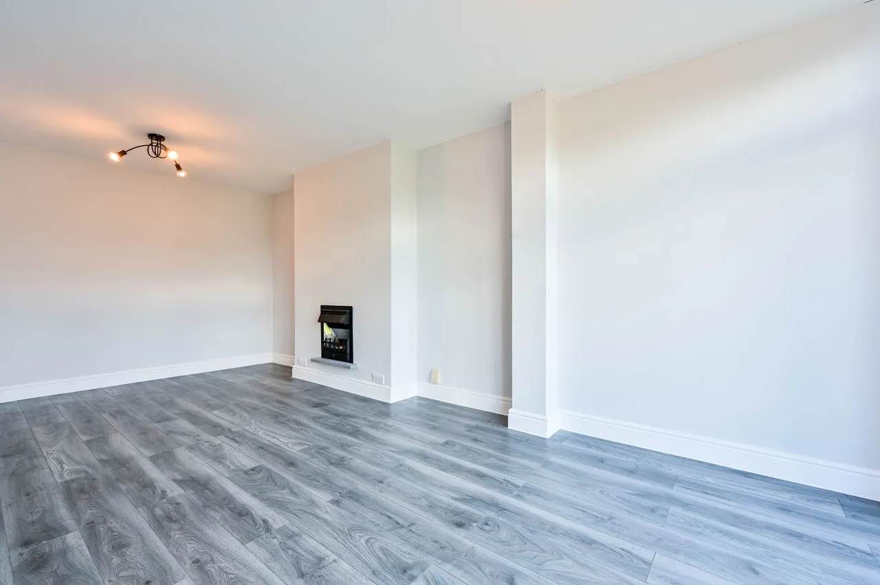 14 Van Dyck Avenue, New Malden, photo 9