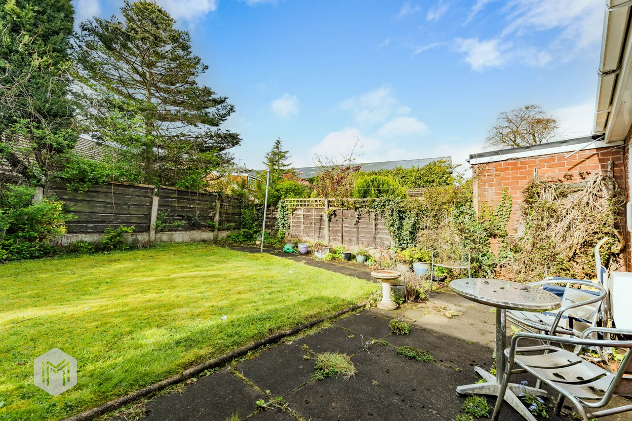 Whitecroft Drive, Bury, BL8 2TN, photo 6