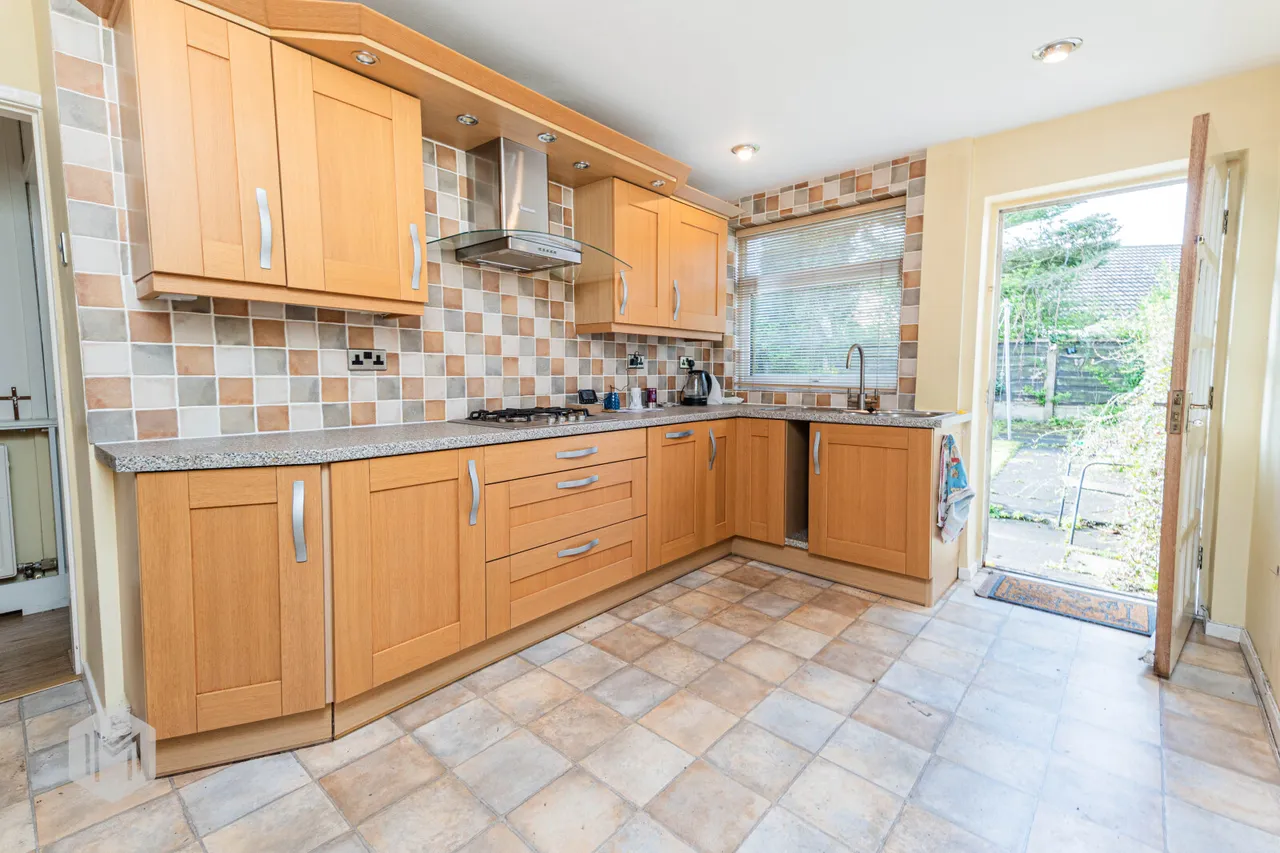 Whitecroft Drive, Bury, BL8 2TN, photo 5