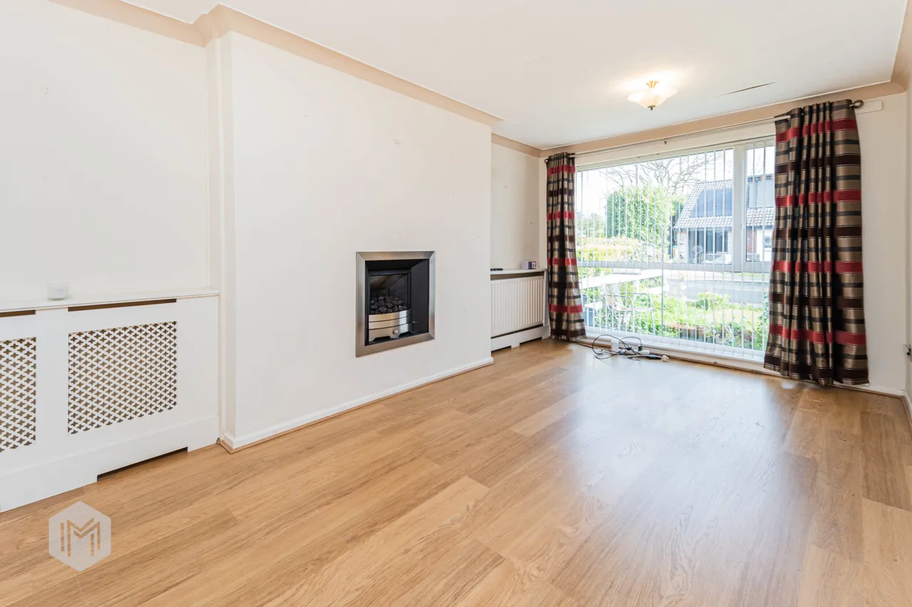 Whitecroft Drive, Bury, BL8 2TN, photo 2