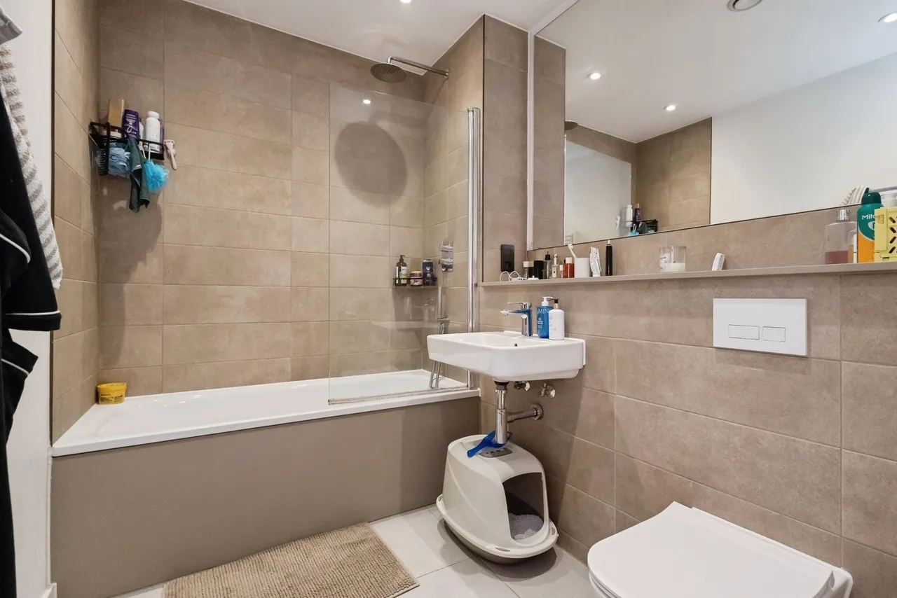 Swinbourne Grove, Manchester, Greater Manchester, M20, photo 12
