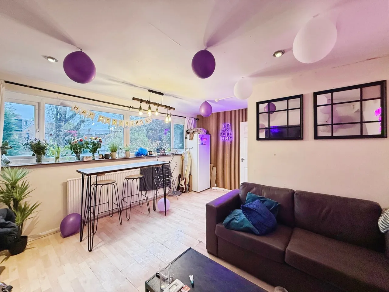 6 bed house to rent, Ladybarn Crescent, Manchester, M14