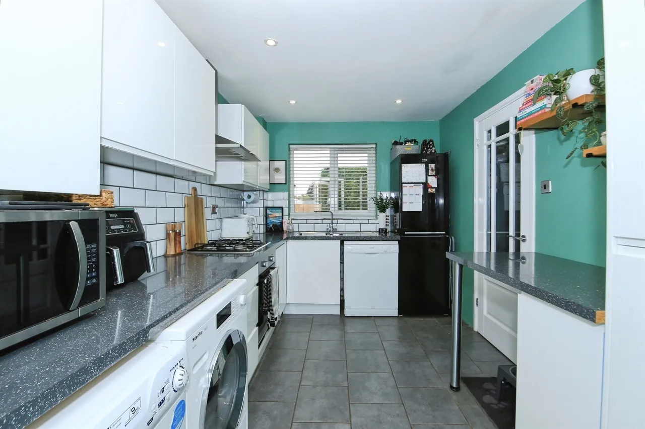 Jasmine Way, Peterborough, PE7, photo 4