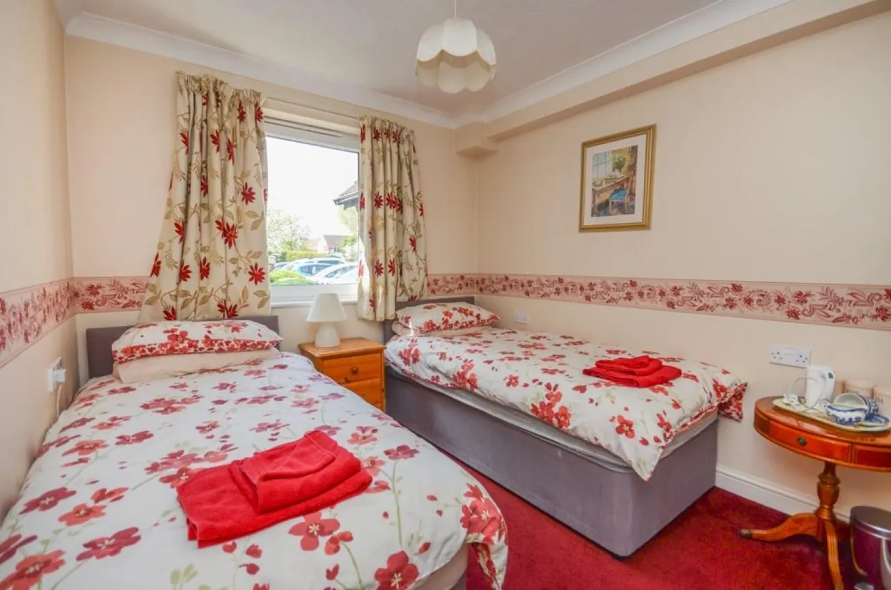 Albert Road, Staple Hill, BS16, photo 17