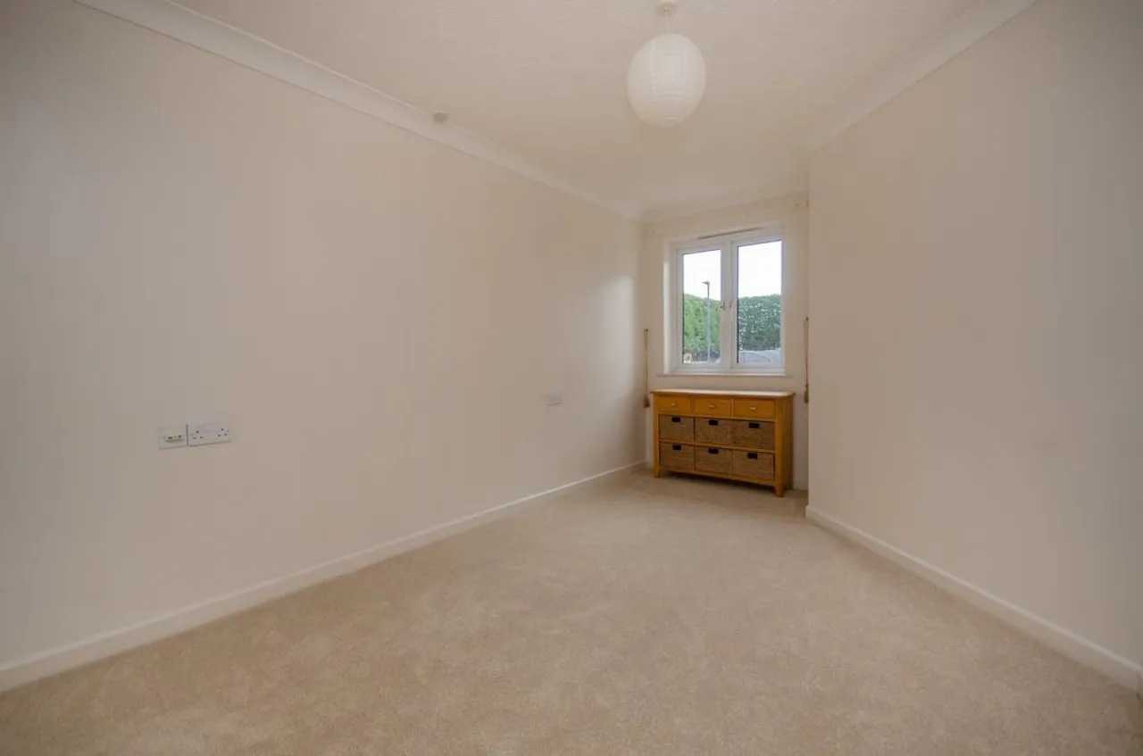 Albert Road, Staple Hill, BS16, photo 11