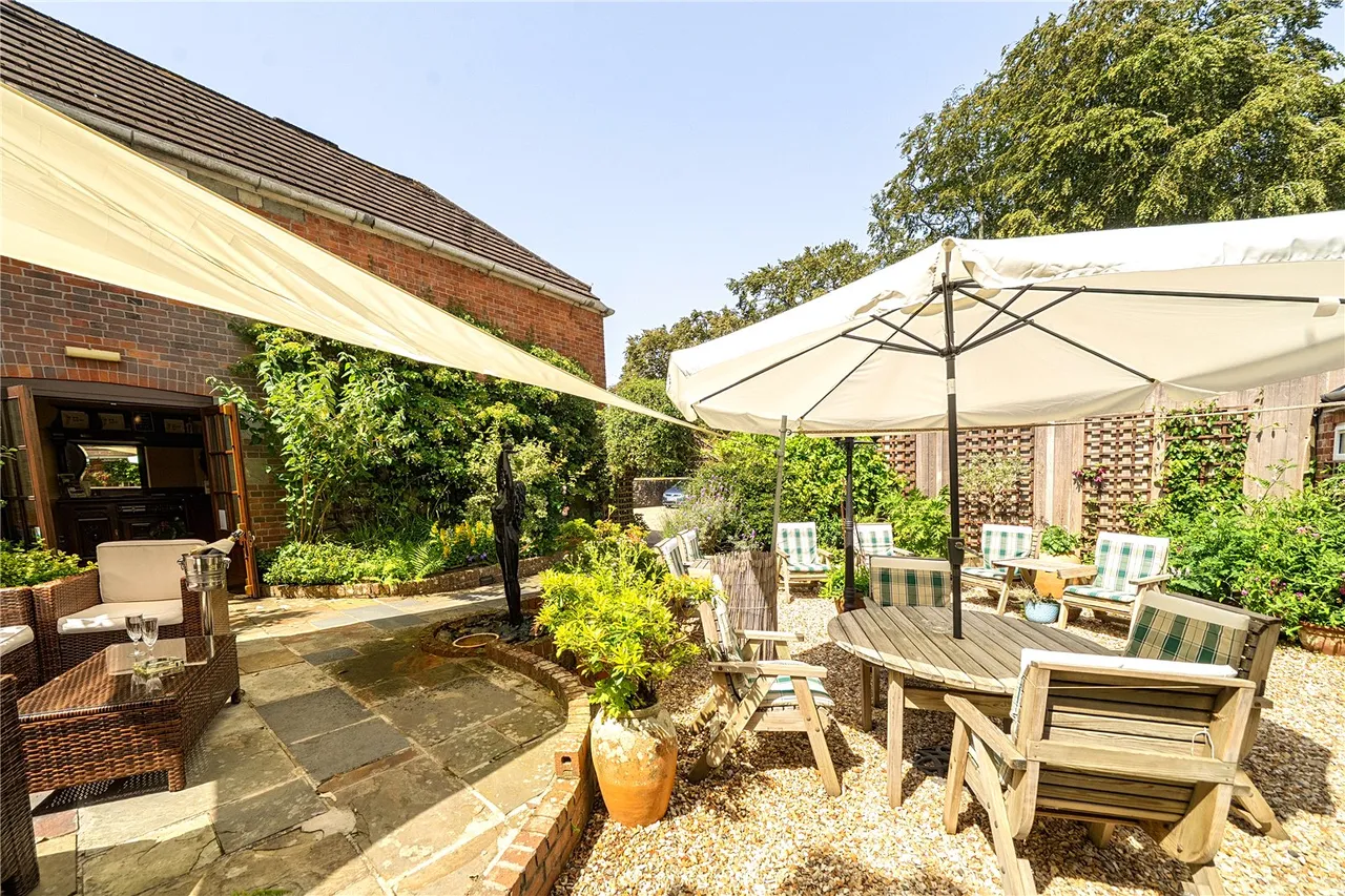 Bleke Street, Shaftesbury, Dorset, SP7 8AW, photo 3
