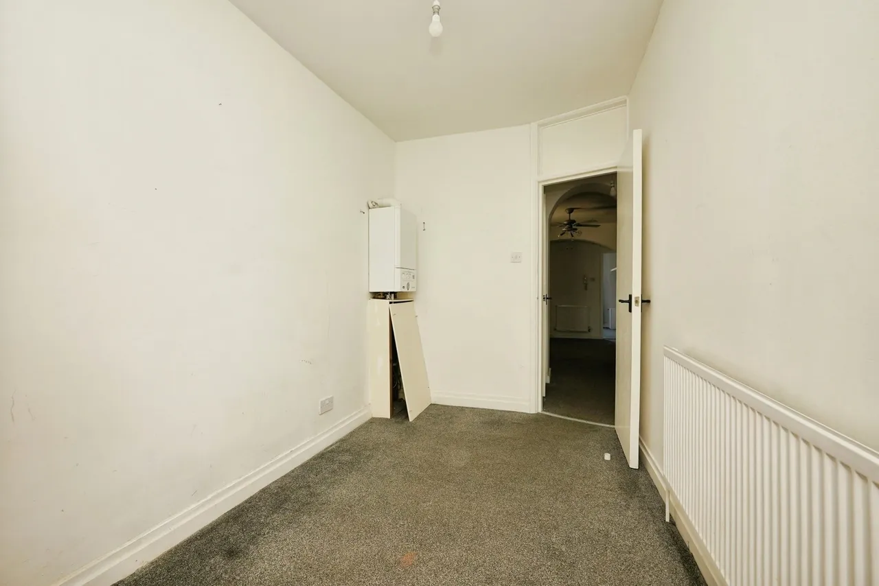 Folkestone Road, Dover, Kent, CT17, photo 12
