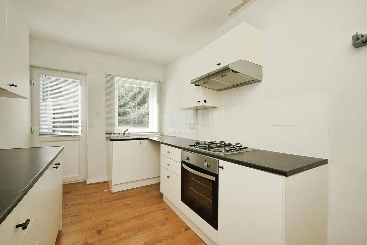 Folkestone Road, Dover, Kent, CT17, photo 4