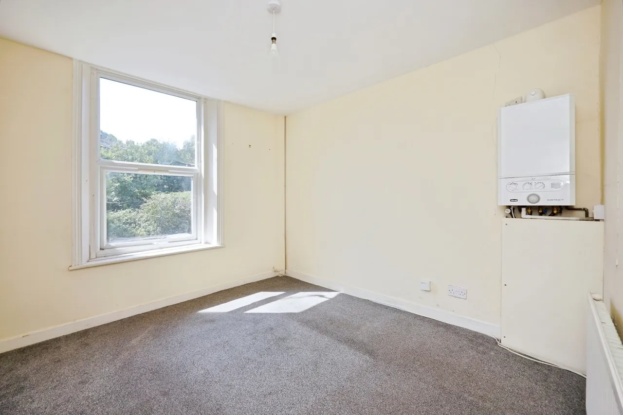 Folkestone Road, Dover, Kent, CT17, photo 10