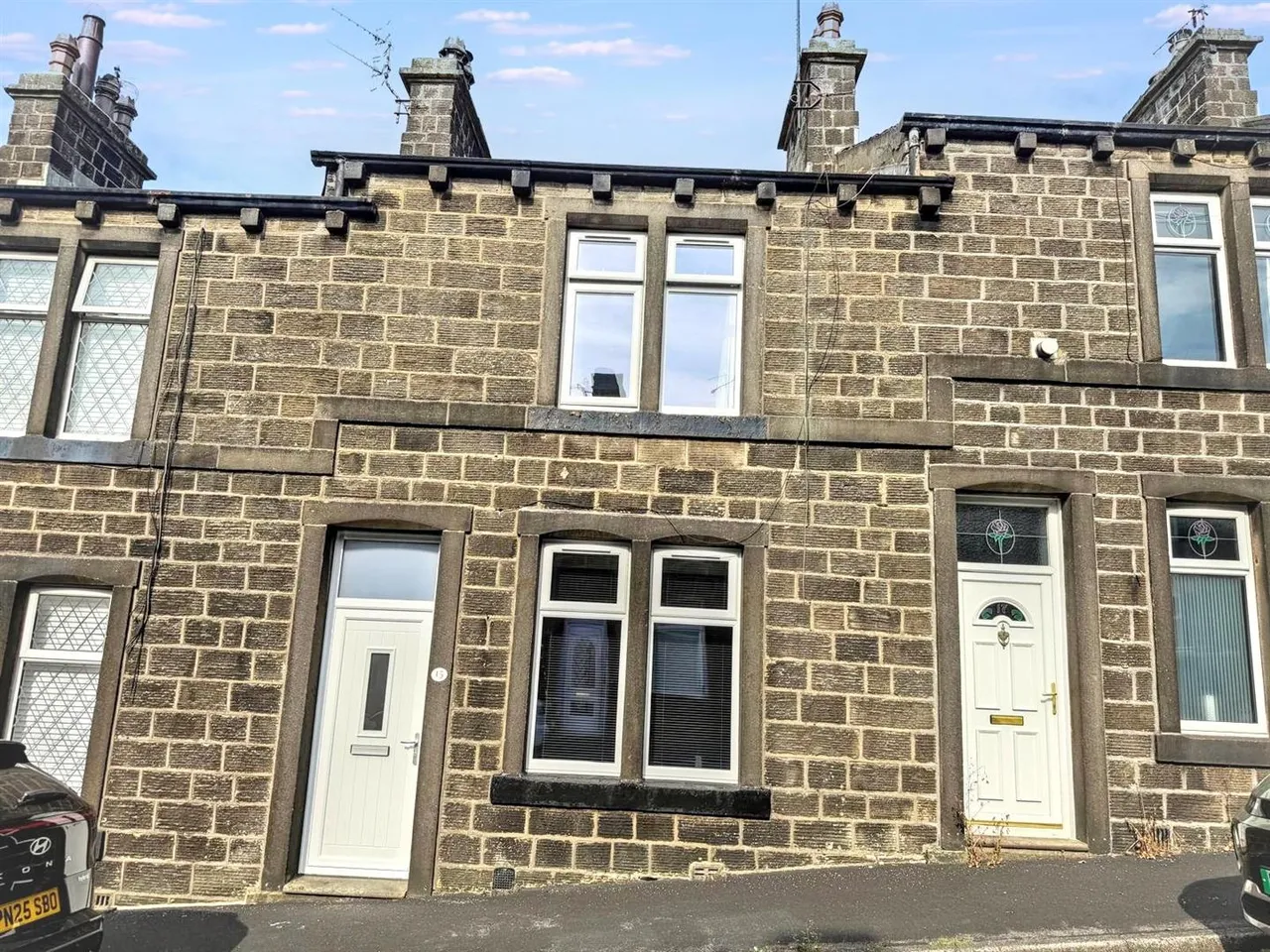 2 bed house for sale — Sun Street, Cowling, BD22 0BB
