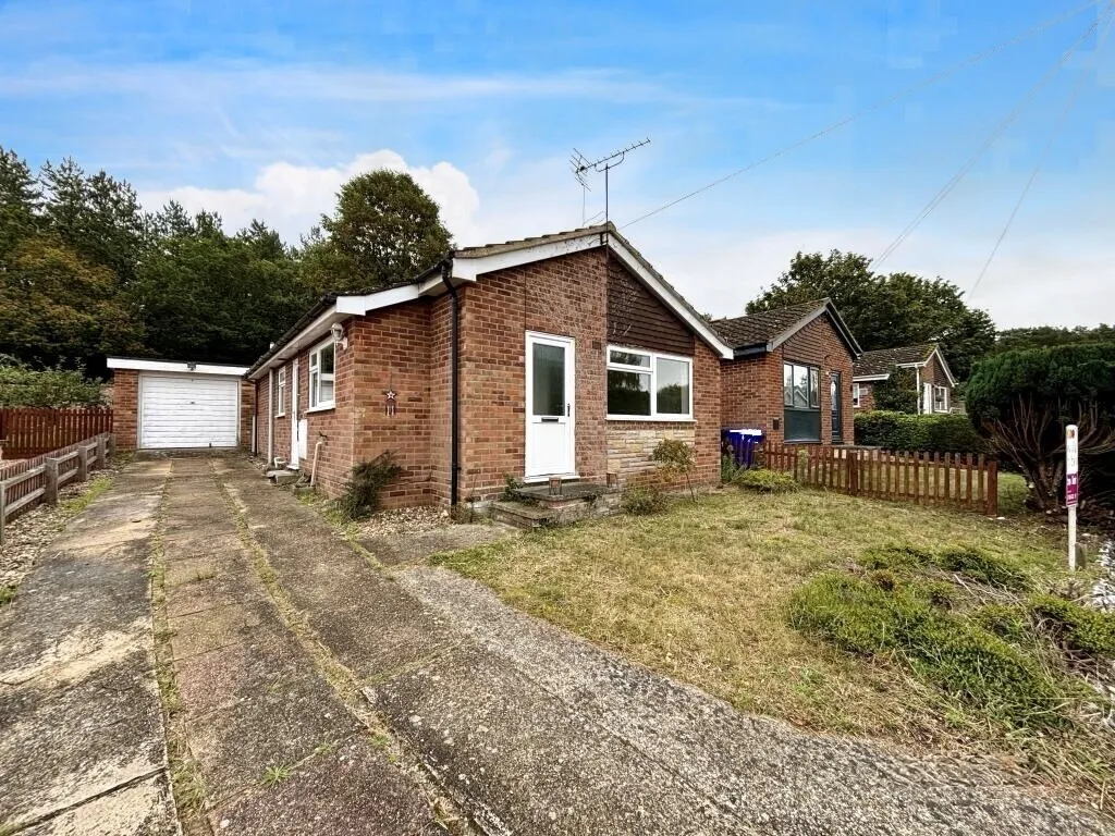 2 bed house to rent, Falcon Drive, Brandon, IP27