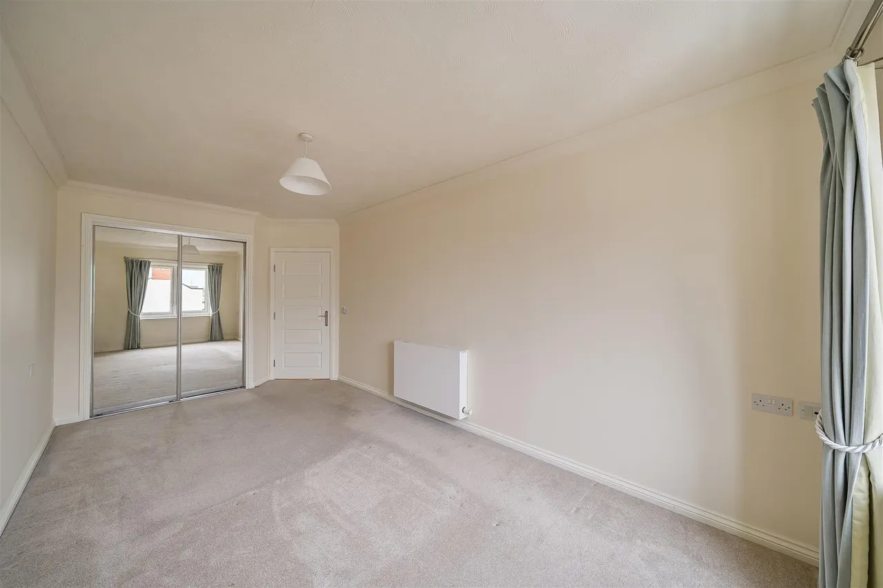 North Place, Cheltenham, GL50, photo 13