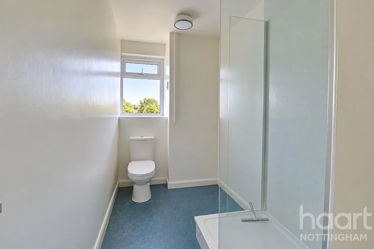 Wilford Lane, NG2, photo 11