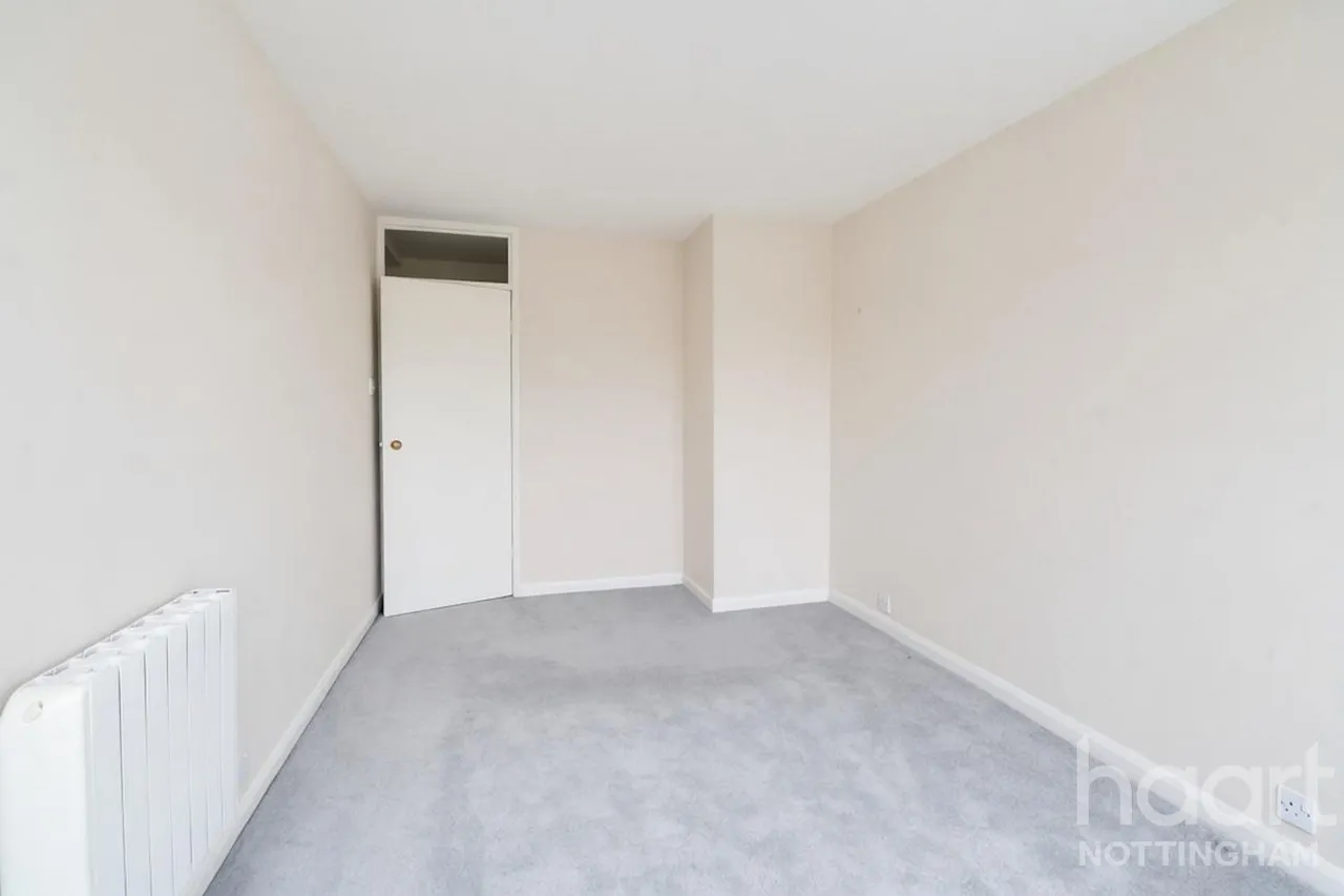 Wilford Lane, NG2, photo 7