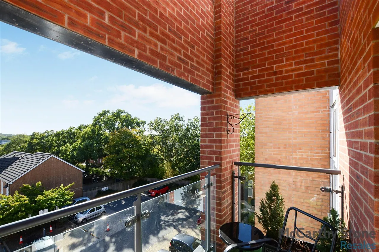 Studio Way, Borehamwood, WD6, photo 4