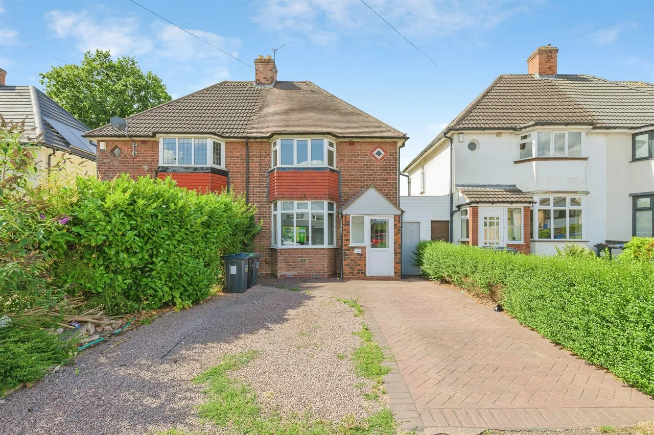2 bed house for sale, Reddicap Heath Road, Sutton Coldfield, B75
