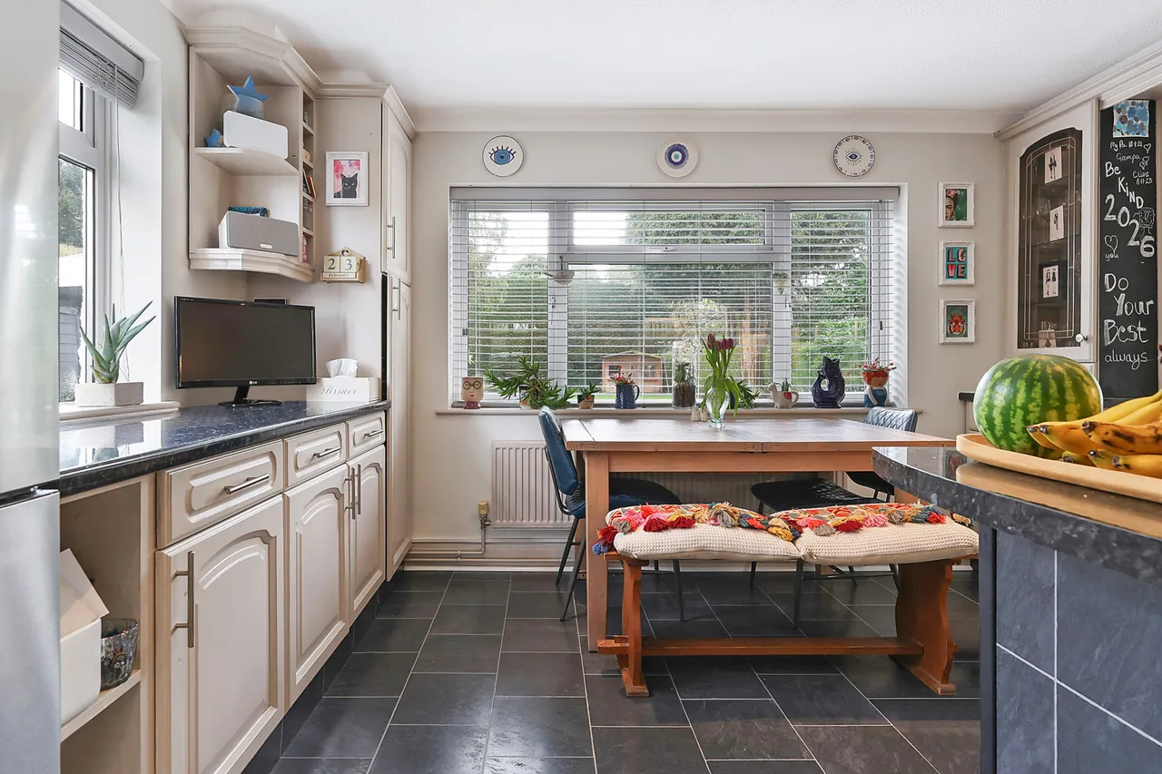 Haroldslea Drive, Horley, RH6, photo 5