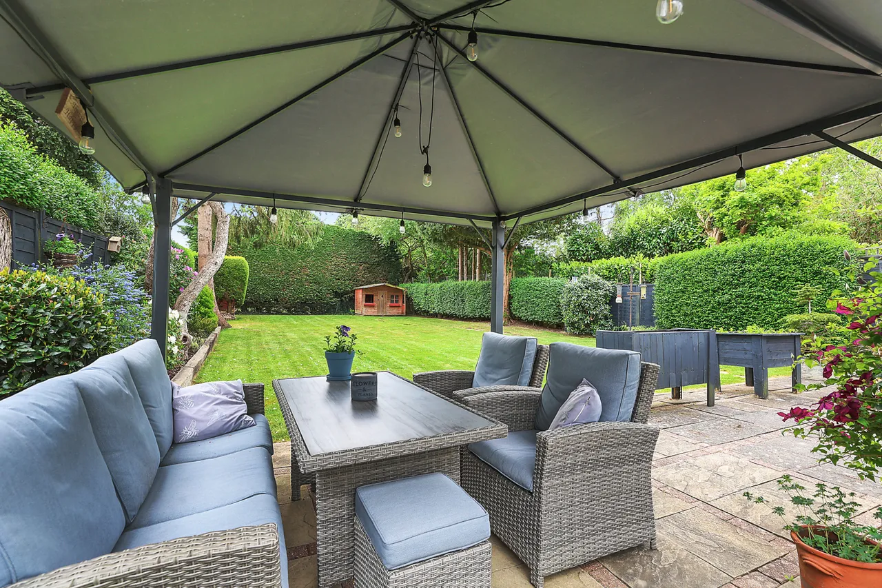 Haroldslea Drive, Horley, RH6, photo 12