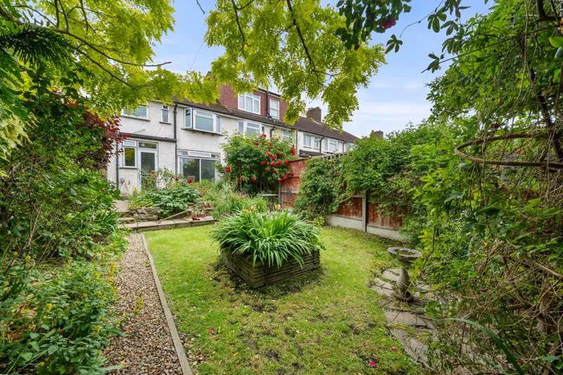 Chatham Close, Sutton SM3 9JF, photo 12