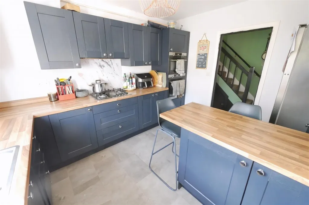 Cortis Avenue, Worthing, BN14, photo 4