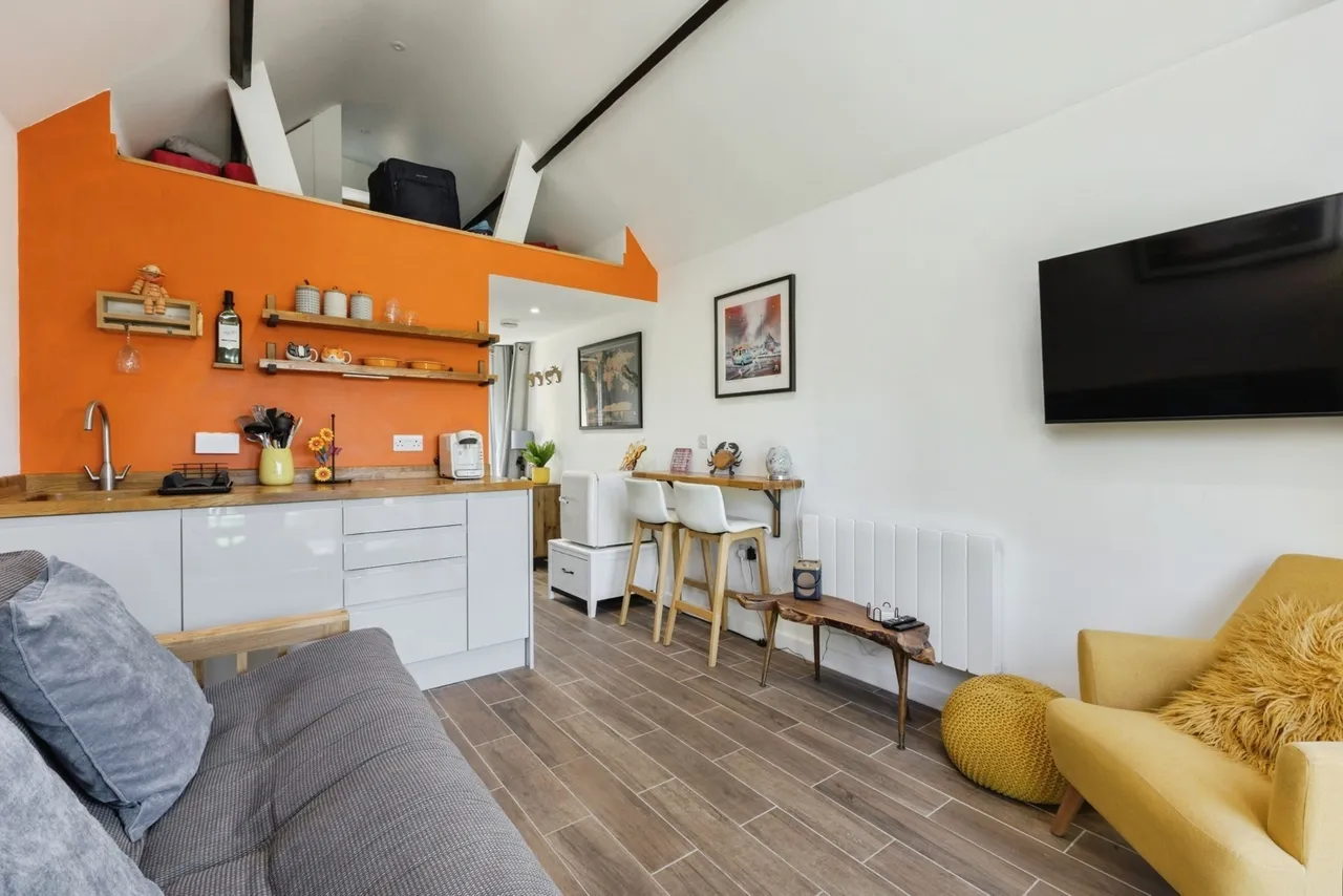 Dereham Road, Watton, Thetford, Norfolk, IP25, photo 15