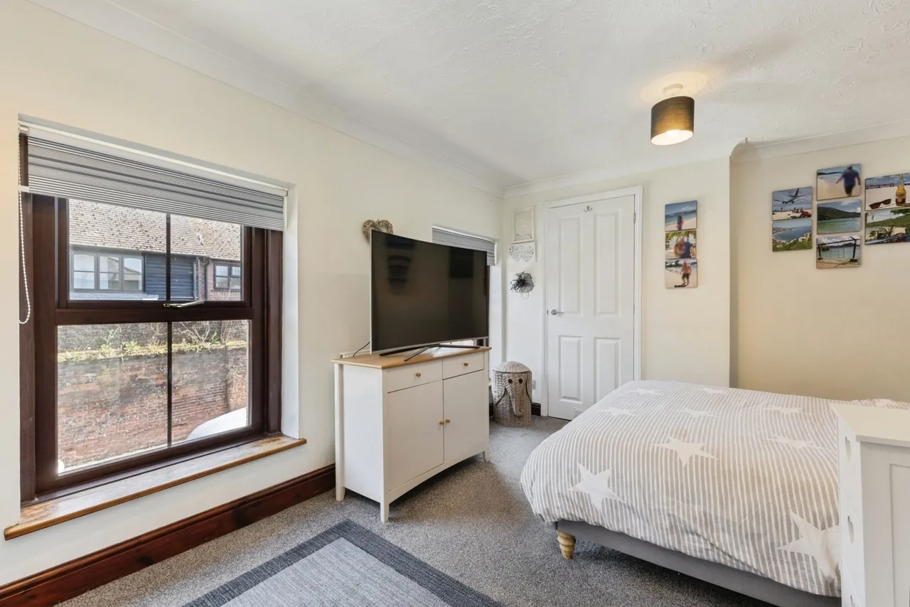Dereham Road, Watton, Thetford, Norfolk, IP25, photo 11