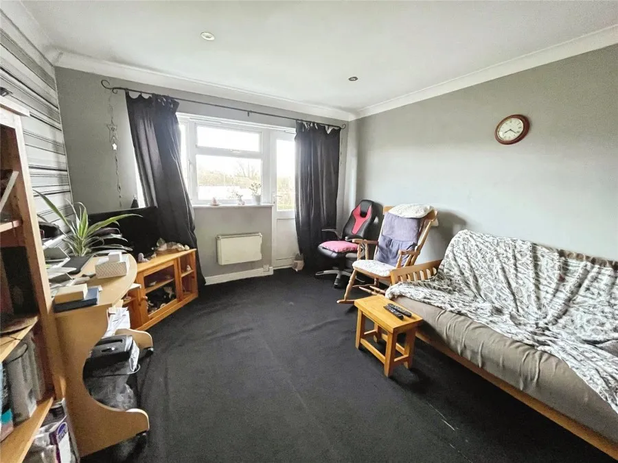 Flat Under Offer with 1 bedroom in Harlow, CM19, photo 2
