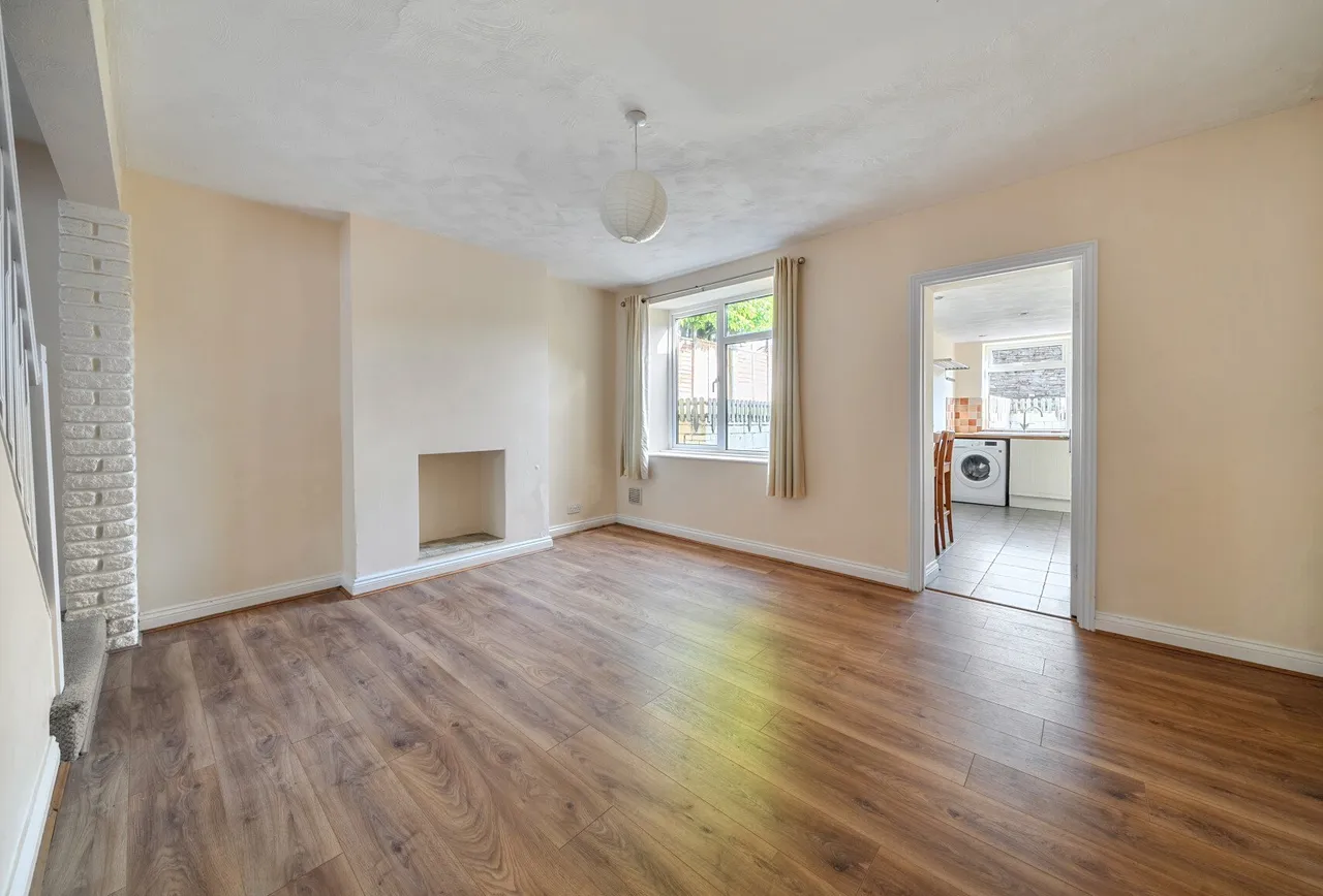 Edgeware Road, South Gloucestershire, Staple Hill, BS16 4LZ, photo 7