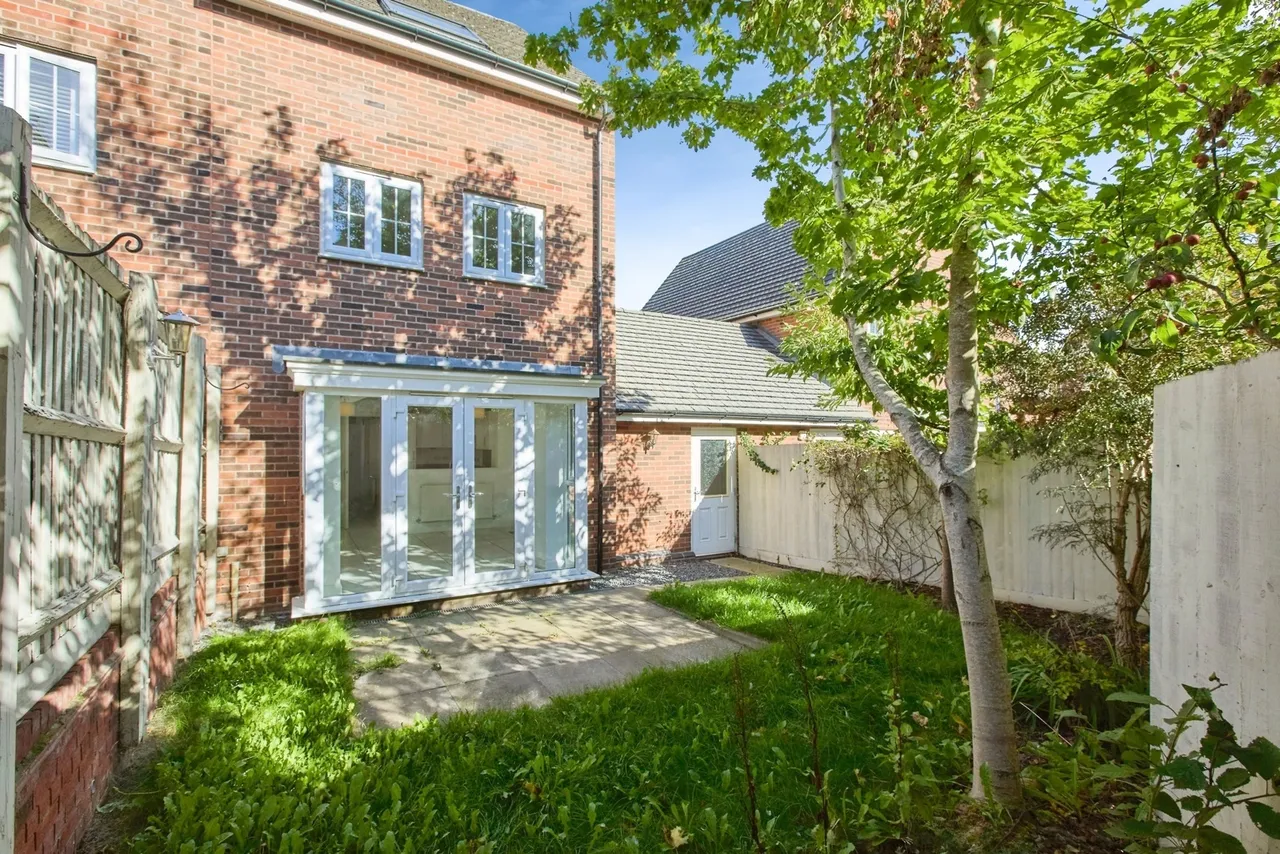 Hope Way, Church Gresley, DE11, photo 16