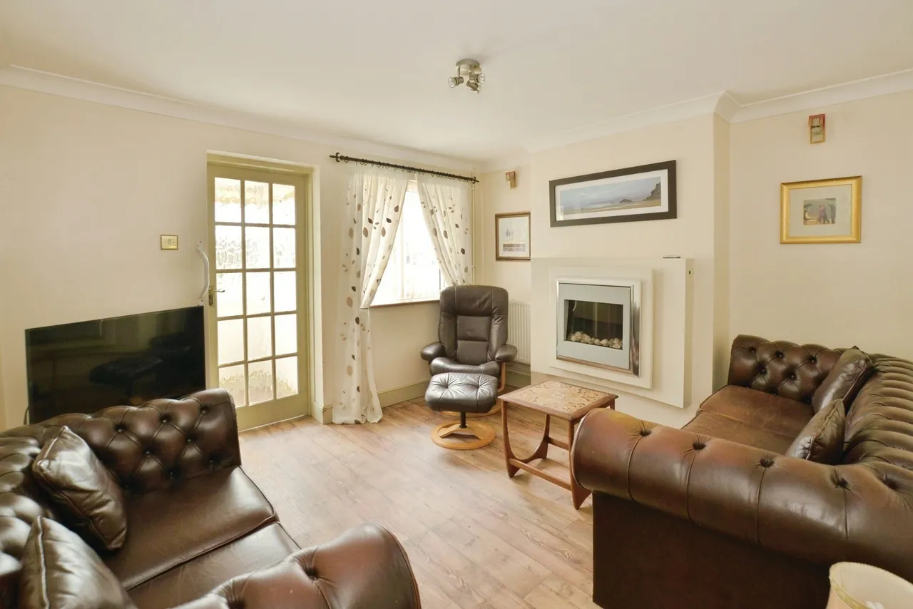 Skinner Road, Lydd, Romney Marsh, Kent, TN29, photo 2