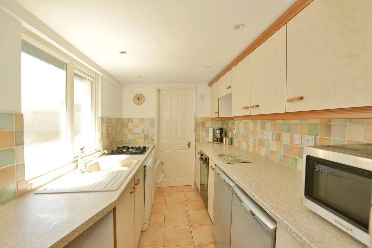 Skinner Road, Lydd, Romney Marsh, Kent, TN29, photo 8