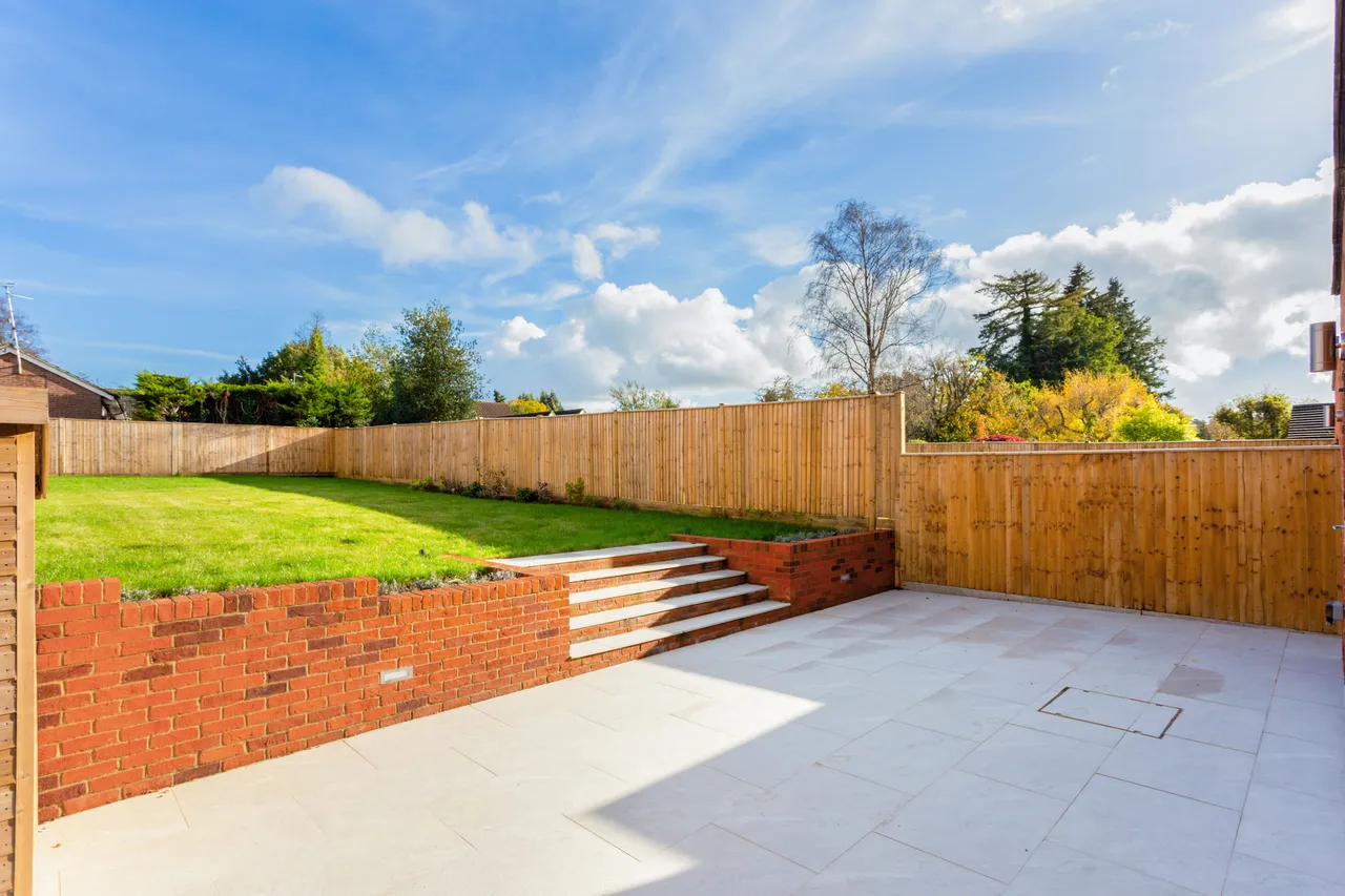Southview Road, Bordon, GU35, photo 12