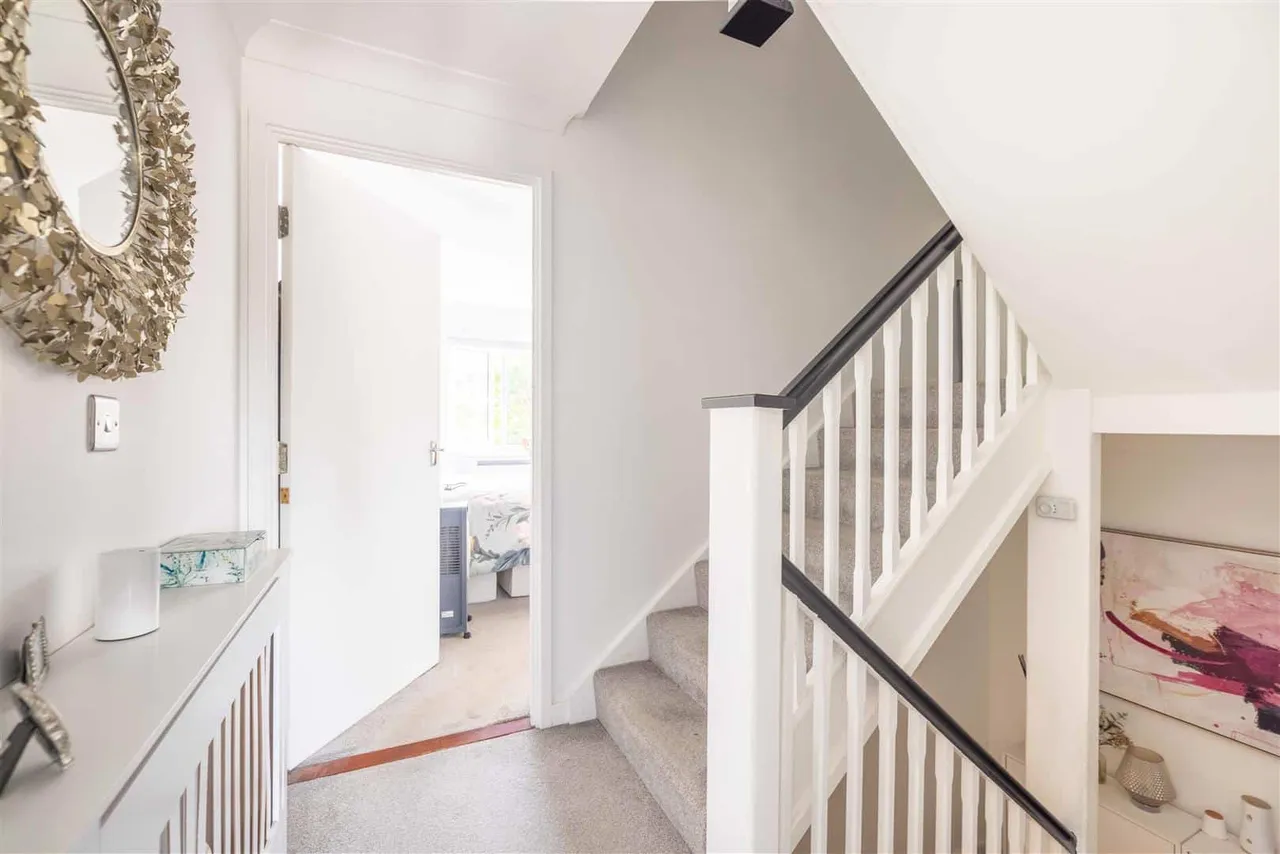 Spitfire Close, Slough, SL3 8GY, photo 15
