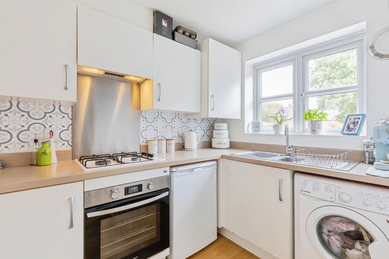 Gundulf Road, Meon Vale, CV37, photo 7