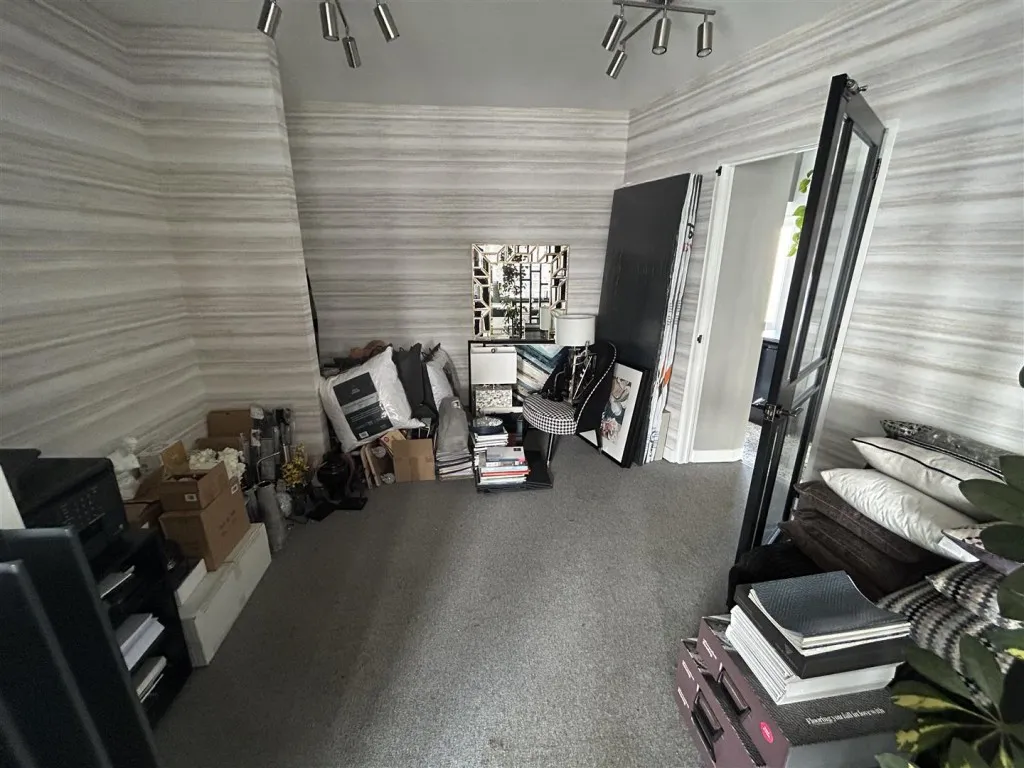 Staple Hill Road, Bristol, BS16 5AG, photo 4