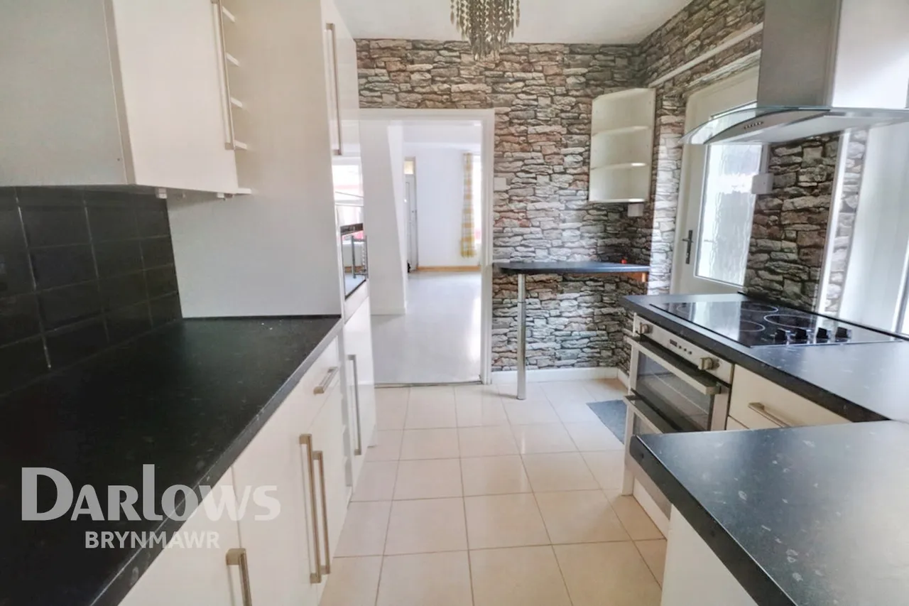 Railway Street, Llanhilleth, photo 7