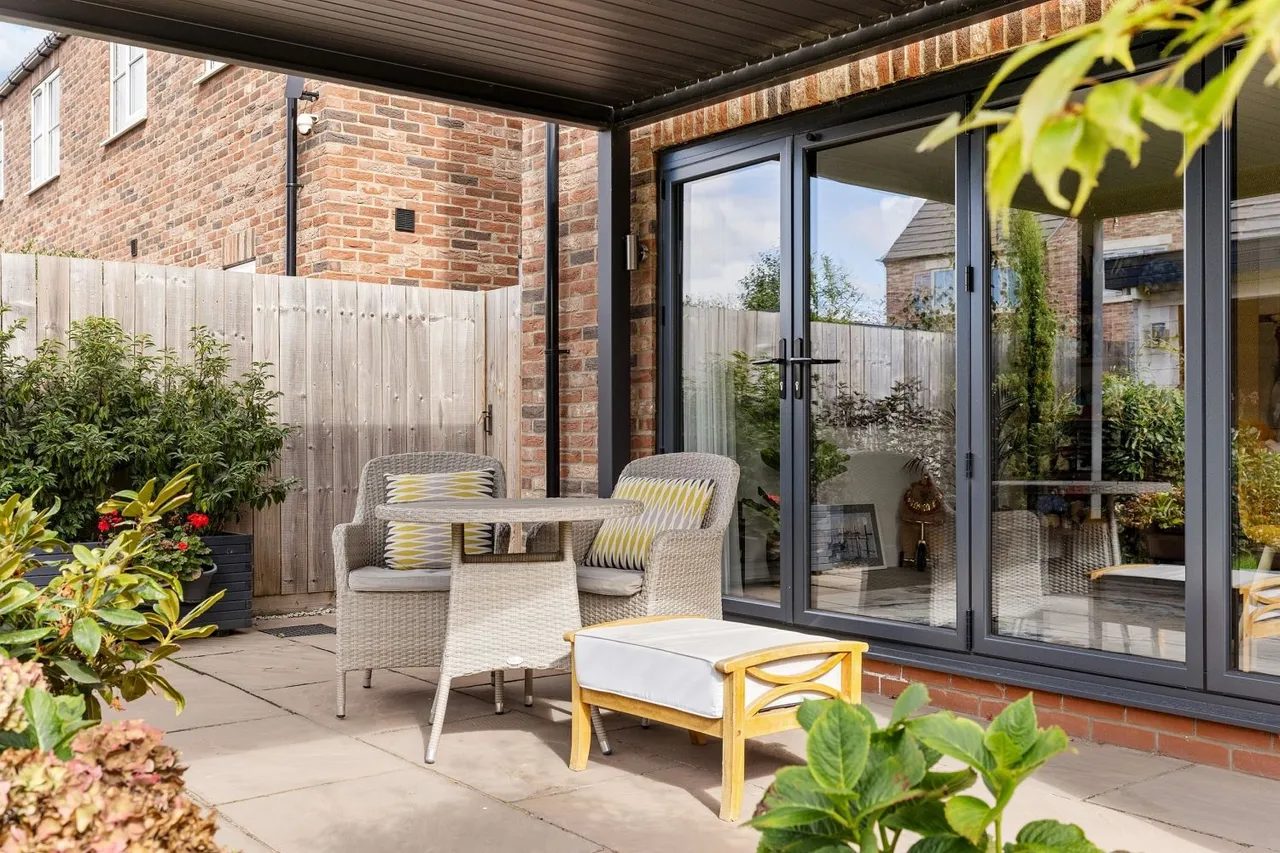 Willow Drive, Camblesforth, YO8, photo 11