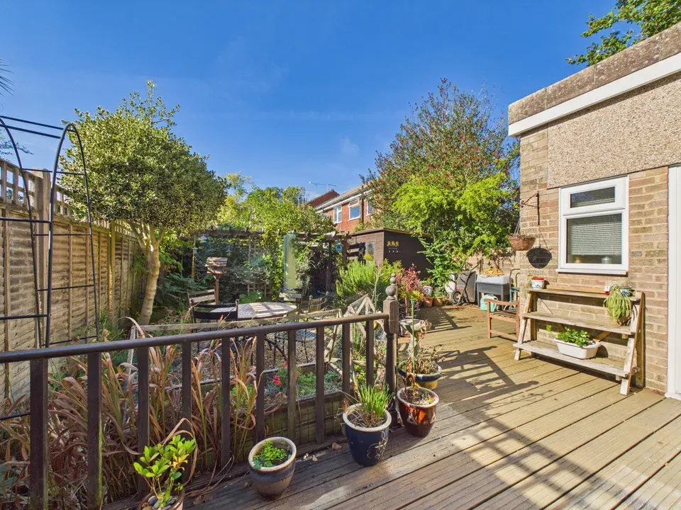 Beech Road, Horsham, photo 11