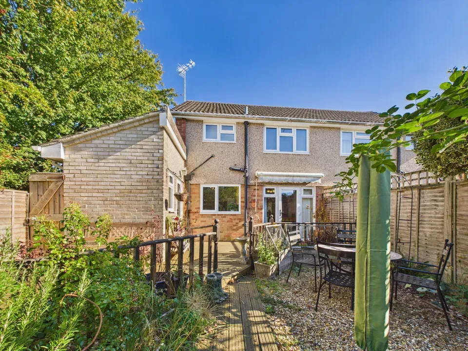 Beech Road, Horsham, photo 12
