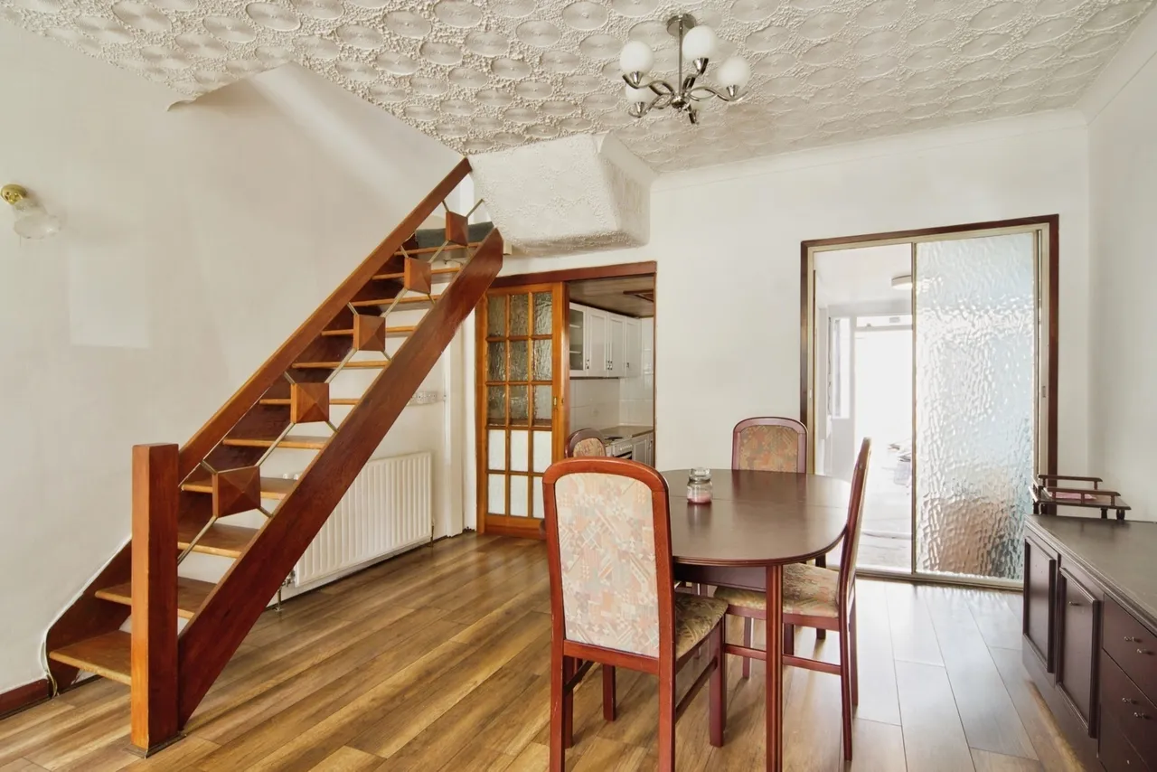 Kimberley Road, London, N18, photo 5