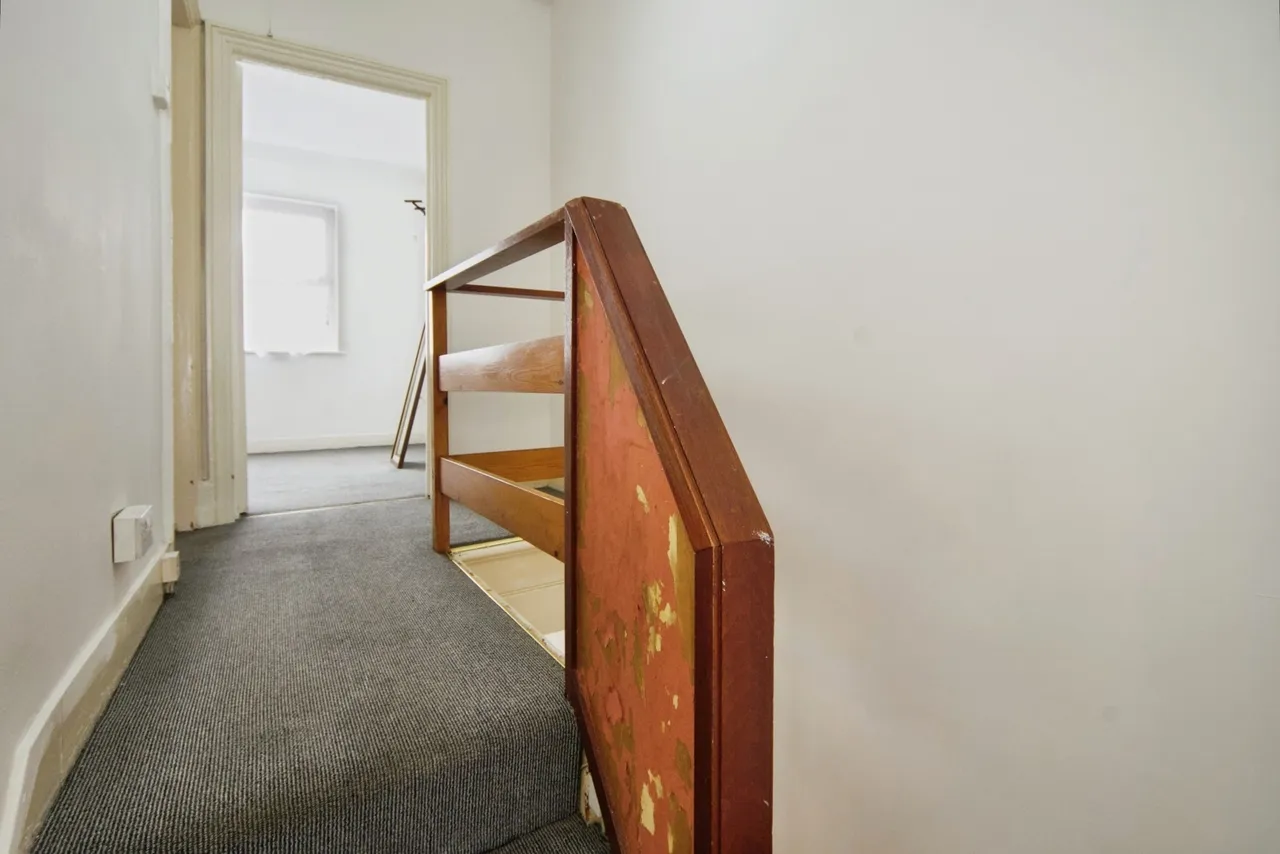 Kimberley Road, London, N18, photo 13