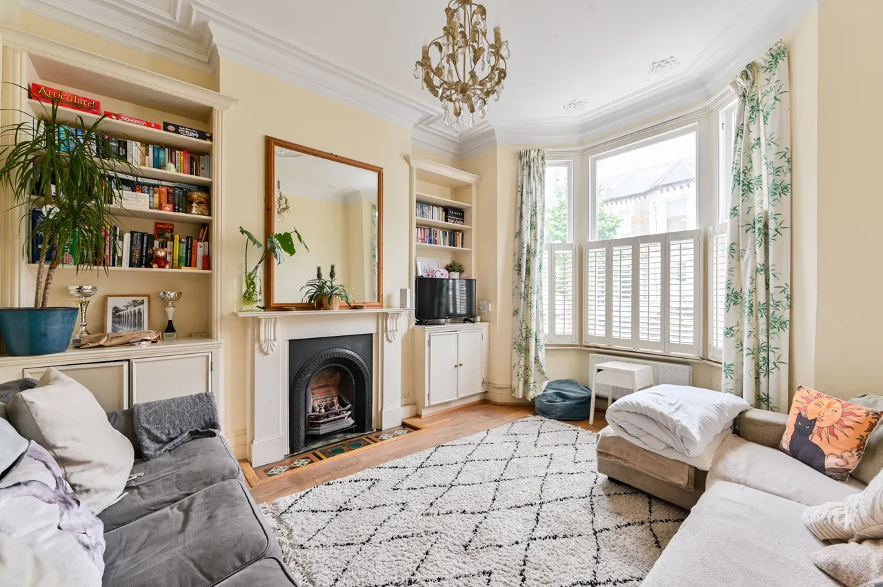 London, SW11, photo 2