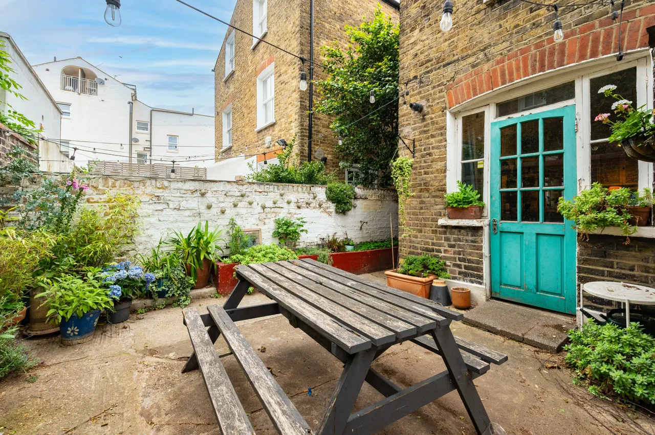 London, SW11, photo 12