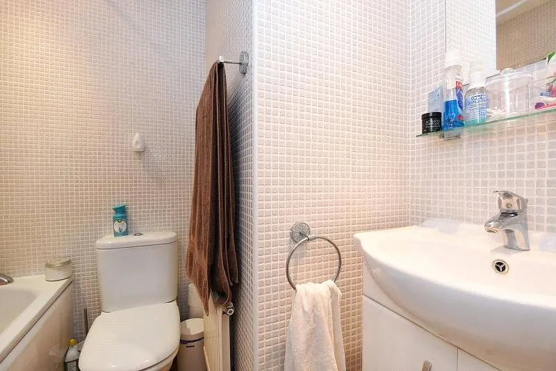 Rosebury Drive, Bisley, GU24, photo 4