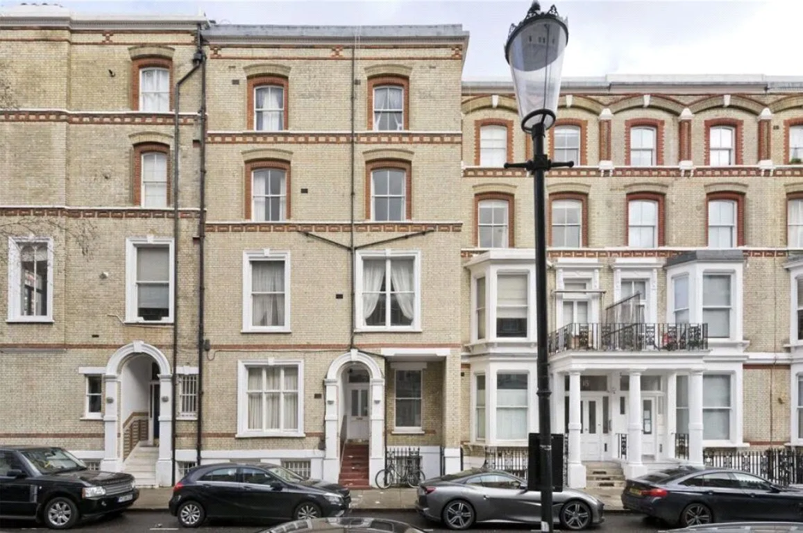Cheniston Gardens, London, W8, photo 5