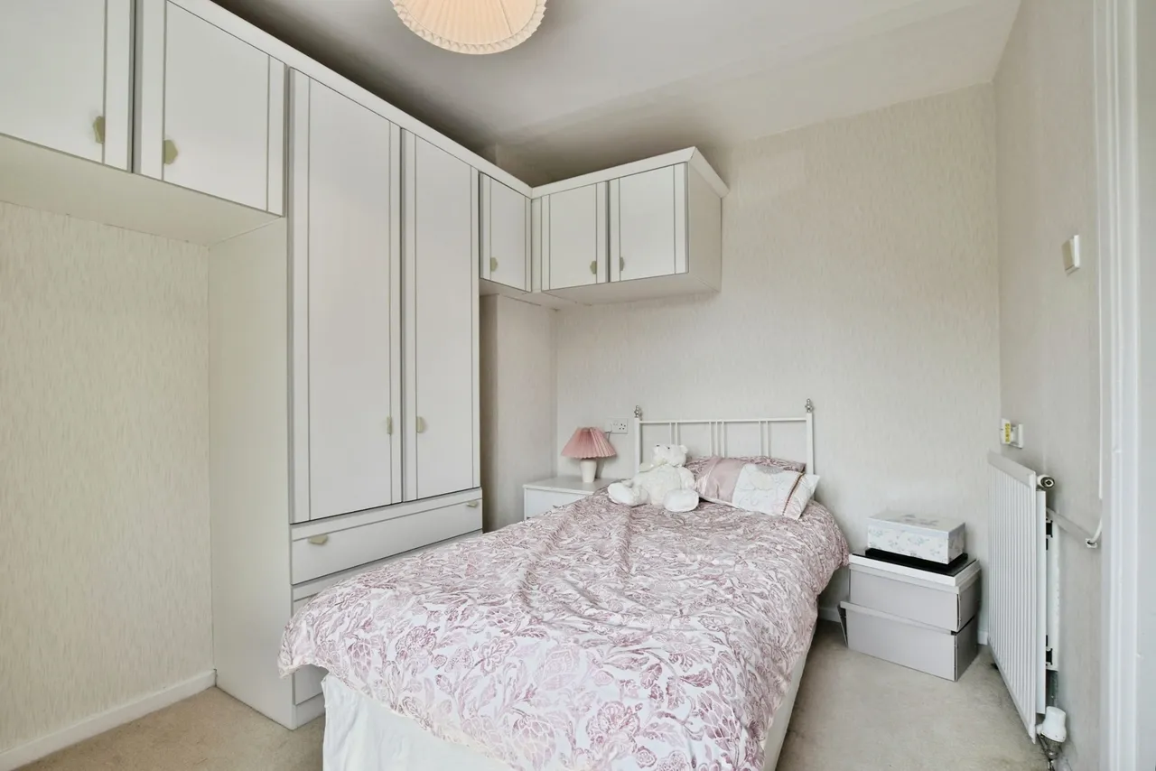 Newbury Road, Heald Green, Cheshire, SK8, photo 13