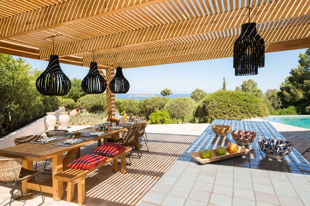 Cala Tarida, Ibiza, photo 6