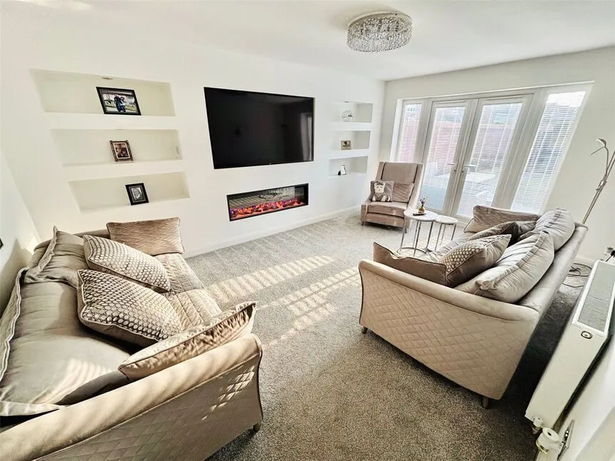 Waddington Drive, Snaith, Goole, DN14, photo 3