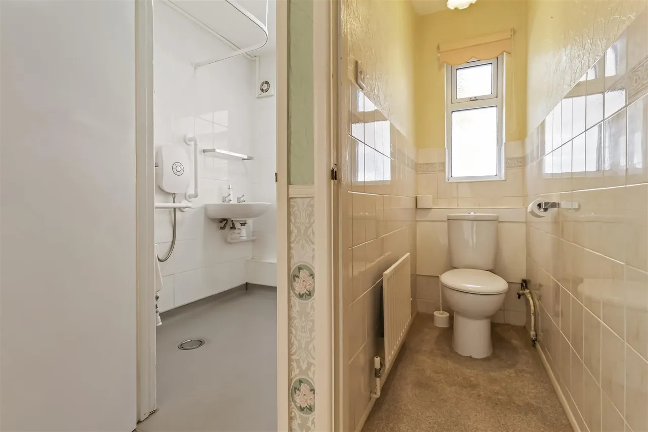 Goring Road, Goring-By-Sea, Worthing, photo 19